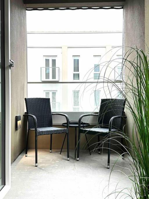Private Lux 2Br & 2Ba City Center With Free Parking 雷克雅維克 外观 照片