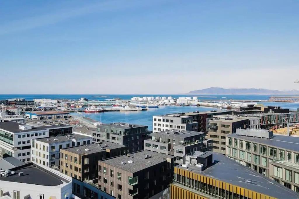 Private Lux 2Br & 2Ba City Center With Free Parking 雷克雅維克 外观 照片